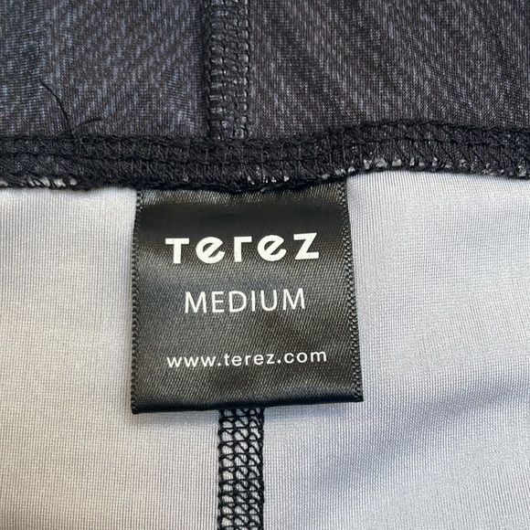 Terez skull leggings - Picture 4 of 6